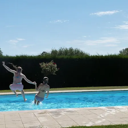 La Roulais Holiday Cottages Hébergement de vacances