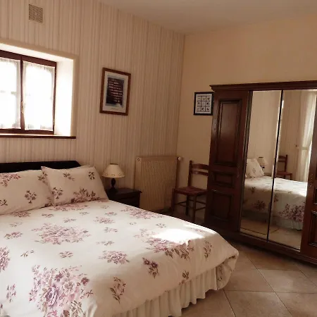 La Roulais Holiday Cottages Hébergement de vacances *